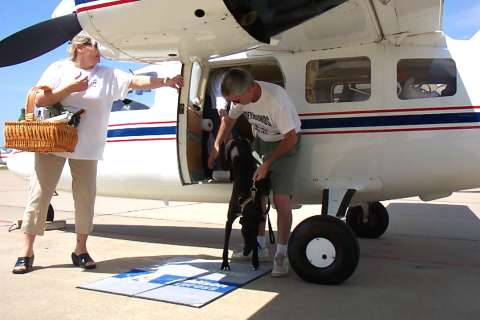 Bryce touching down in Texas with a little assistance from David Savage.